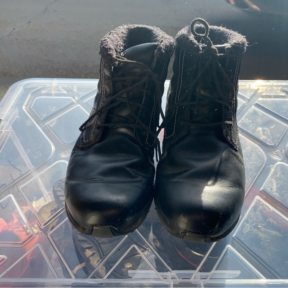 FootJoy 86110 Womens Black Patent Leather Golf Boots Size 8M - Picture 3 of 13